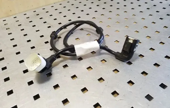Mercedes-Benz GLC X253 C253 Rear ABS sensor wiring A2534400706