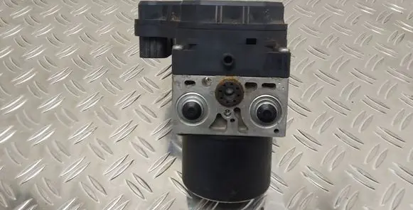 Toyota RAV 4 (XA30) ABS Pump 4454042100