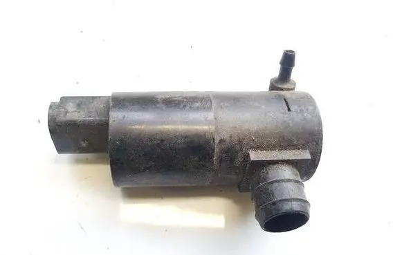 Toyota Yaris Windscreen/windshield washer pump