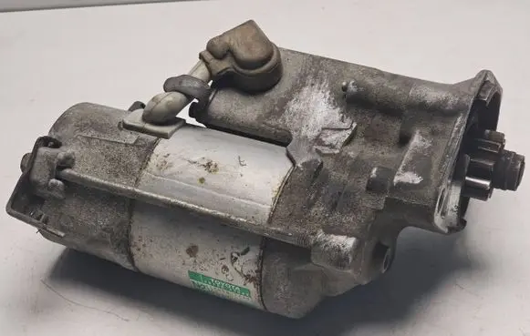Toyota Avensis T270 Starter motor 2810033080 4280002730