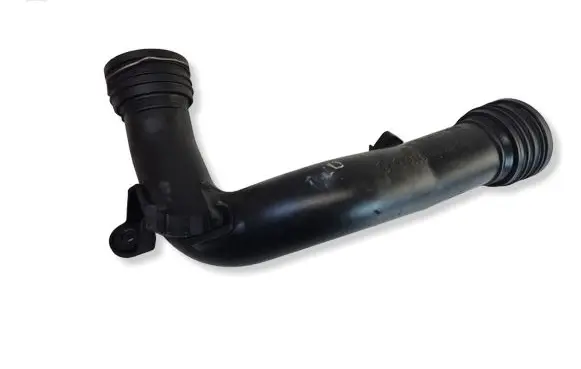 Volkswagen PASSAT B6 Intercooler hose/pipe 1K0145770D