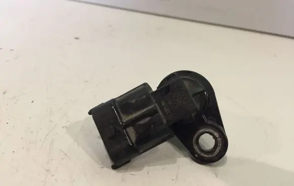 Volvo S60 Camshaft position sensor BM512K073AA