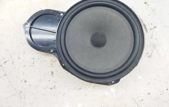 Volkswagen PASSAT CC Front door speaker 3C8035454 900475460015