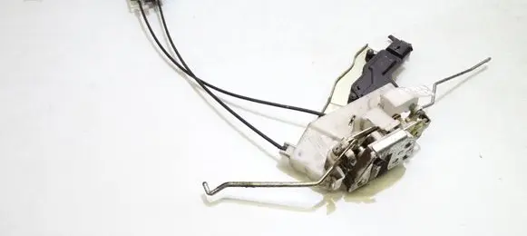 Suzuki Alto Front door lock