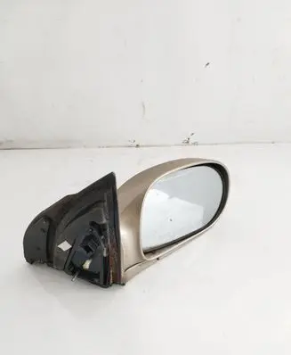 KIA Sedona Front door electric wing mirror
