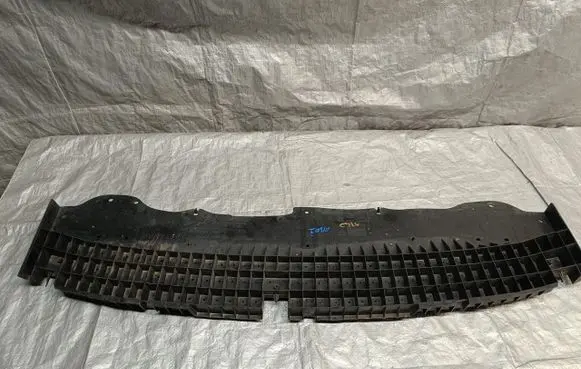 Toyota Aygo AB10 Front bumper skid plate/under tray 526180H010