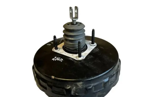 Land Rover Evoque I Brake booster BJ322B195AD