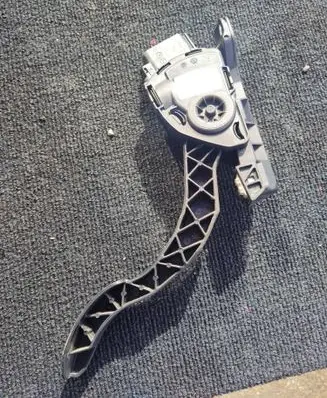 Volvo XC70 Accelerator pedal position sensor 6G929F836BD 6PV00922001 13052009