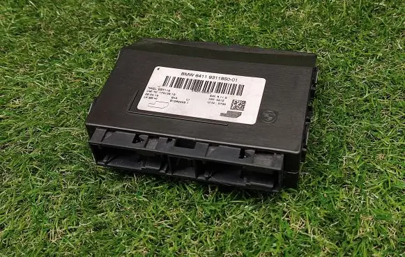 BMW 3 F30 F35 F31 Air conditioning/heating control unit 9311850 6411931185001