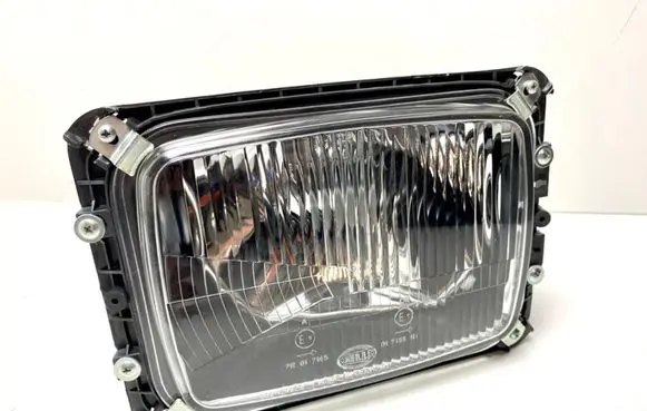 Mercedes-Benz 207 310 Headlight/headlamp A0008209561 0008209561 1LE00344021