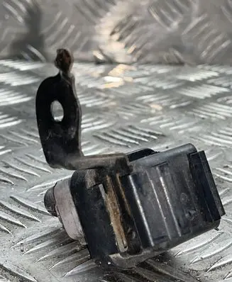 Lexus IS 220D-250-350 Glow plug pre-heat relay 2860126020