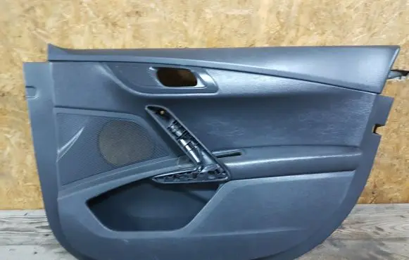 Peugeot 508 Front door card panel trim