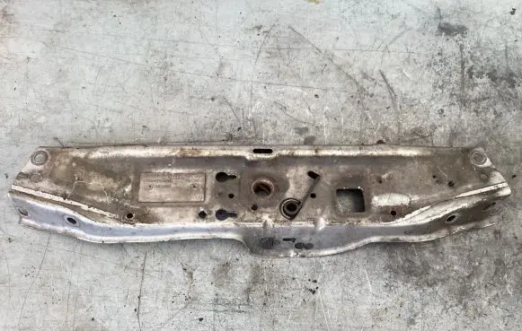 Opel Astra H Top upper radiator support slam panel 13158750 343149712