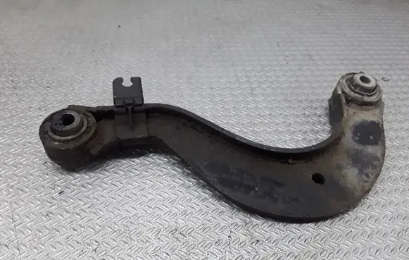 Skoda Octavia Mk2 (1Z) Rear control arm 1K0505323N