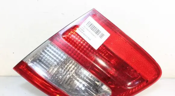 Mercedes-Benz E W211 Rear/tail lights 379541
