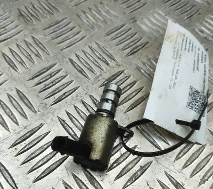 Porsche Macan (95B) Turbo solenoid valve 06K115243L