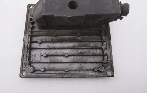 Ford Focus Engine control unit/module S120977314D
