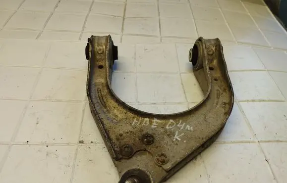Mercedes-Benz E W211 Front lower control arm/wishbone 