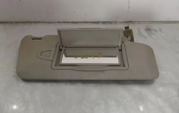Mercedes-Benz C AMG W204 Sun visor