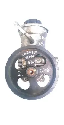 Toyota Corolla Verso AR10 Power steering pump 12180