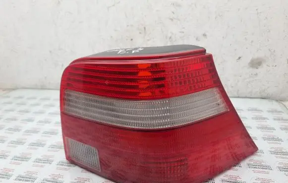 Volkswagen Golf IV Rear/tail lights