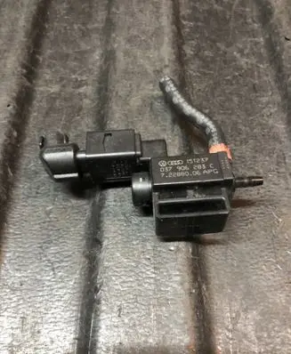Audi A4 S4 B9 Turbo solenoid valve 037906283C 15T237 72288006