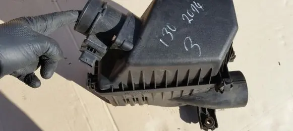 Hyundai i40 Air filter box