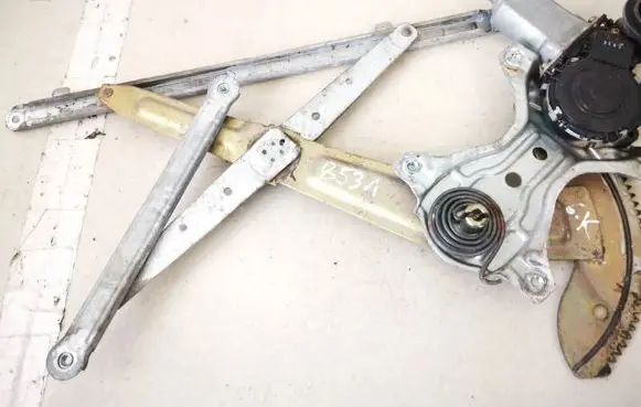 Toyota Avensis Verso Sliding door window regulator with motor