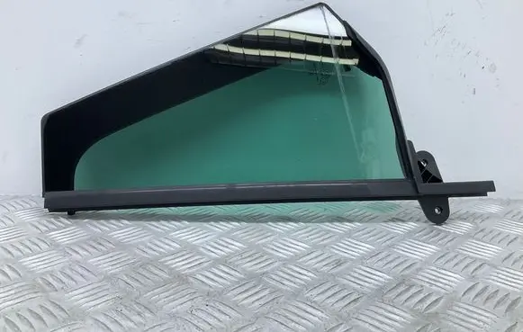 Volkswagen PASSAT B8 Rear vent window glass 3G9845213E