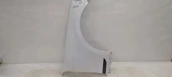 Ford Mustang Mach-E Fender JR3Z16005A