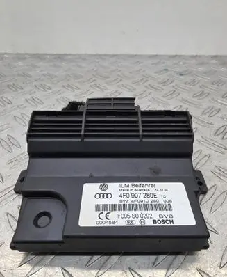 Audi Q7 4L Power management control unit 4F0907280E 4F0910280 F005S00292
