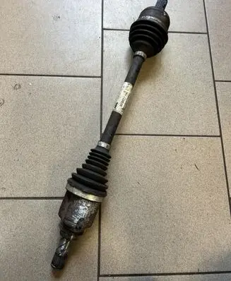 Renault Megane III Front driveshaft 391013387r