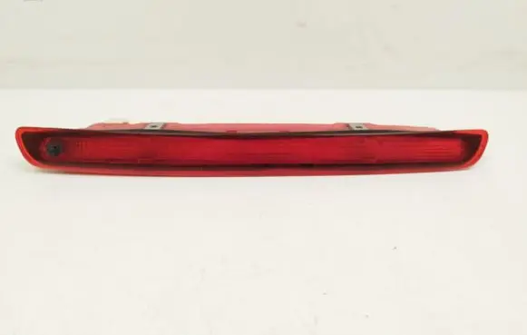 Nissan Qashqai Third/center stoplight 89318791
