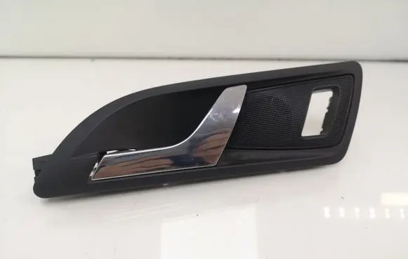 Rear door interior handle