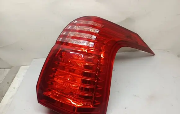 Peugeot 5008 Rear/tail lights
