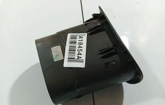 Dash center air vent grill
