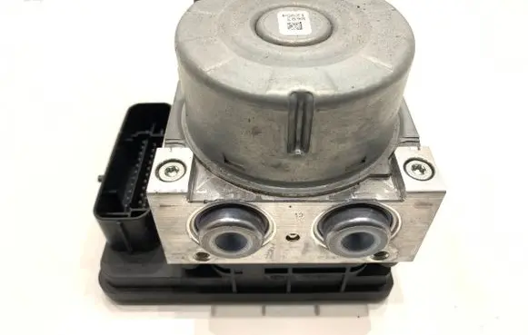 BMW 3 F30 F35 F31 ABS Pump 68711106871109
