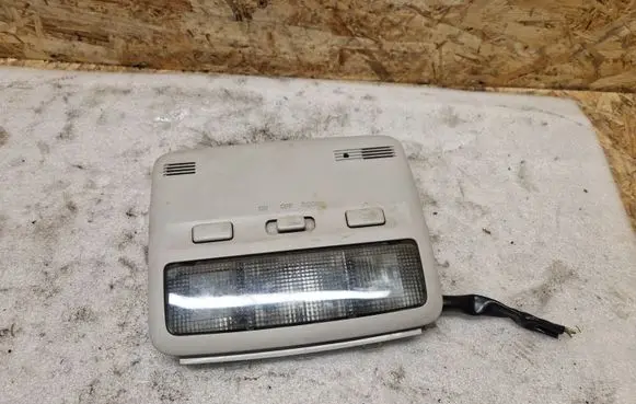Toyota Avensis T250 Front seat light 17670010 8126305071B0