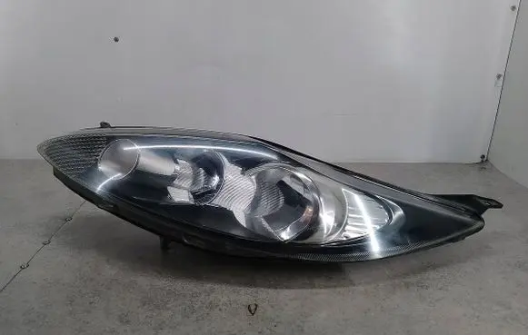 Ford Fiesta Headlight/headlamp 8A6113W030AJ