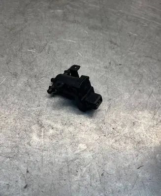 Mercedes-Benz E W210 Turbo solenoid valve A2028000178