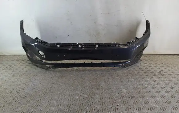 Volkswagen PASSAT B8 Front bumper 3G0807221F