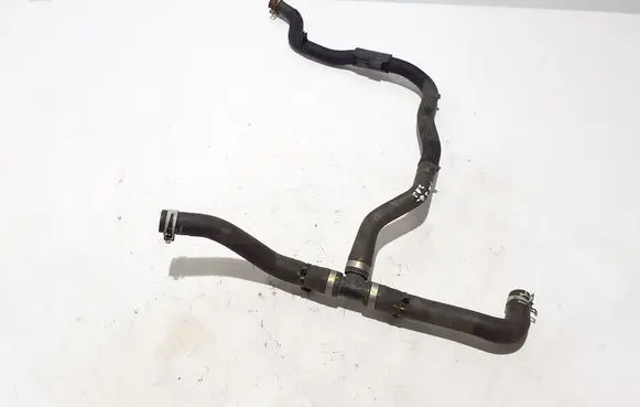 Renault Trafic III (X82) Engine coolant pipe/hose 210217705R