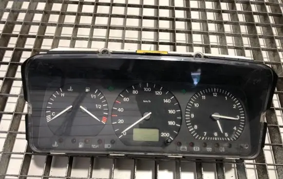Volkswagen Transporter - Caravelle T4 Speedometer (instrument cluster) 53923262