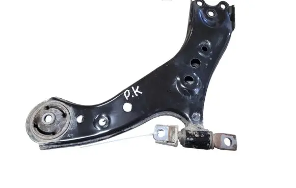 Toyota RAV 4 (XA50) Front lower control arm/wishbone
