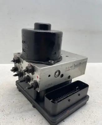 Mercedes-Benz R AMG W251 ABS Pump A2515450832 3DC5M24C12 10092515593