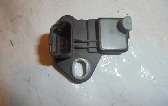 Peugeot 307 Crankshaft position sensor 9664387380