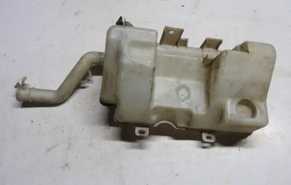 Smart ForFour I Windshield washer fluid reservoir/tank A4548600060 MN105383 MN105384