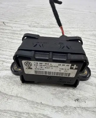 Audi Q7 4L ESP acceleration yaw rate sensor 7H0907652A DD78F20YSV