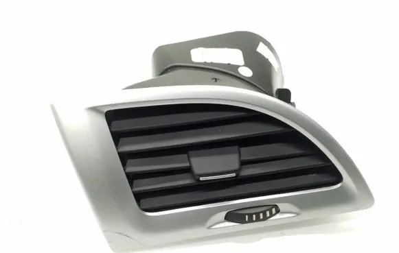 Renault Megane III Dashboard side air vent grill/cover trim