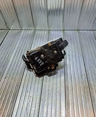 Seat Ibiza II (6k) Rear door lock